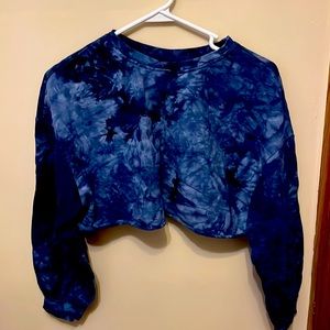 Shein cropped sweatshirt. Tie dye blue